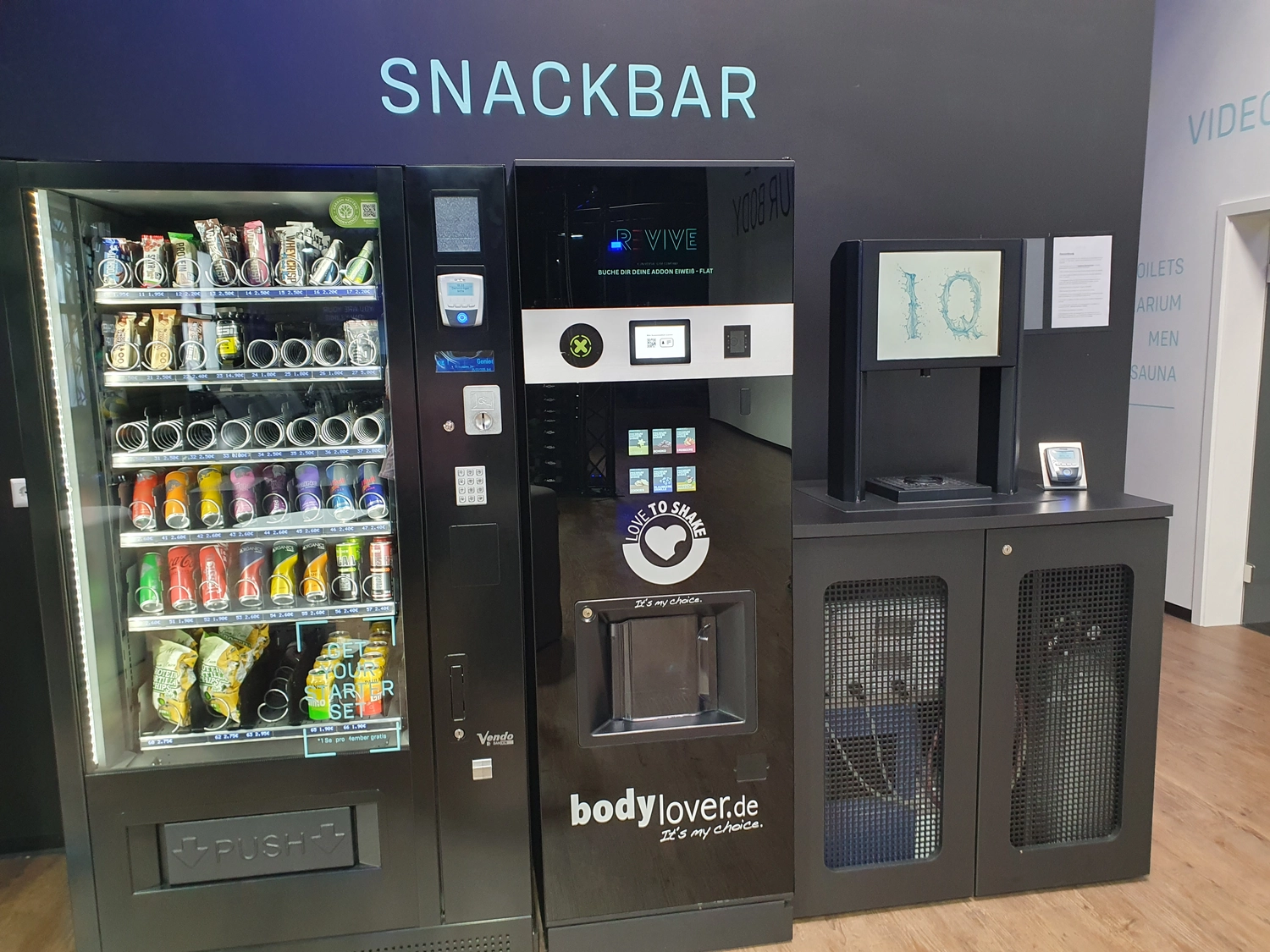 Revive Universal Gym UG – Snackbar mit Verkaufsautomaten