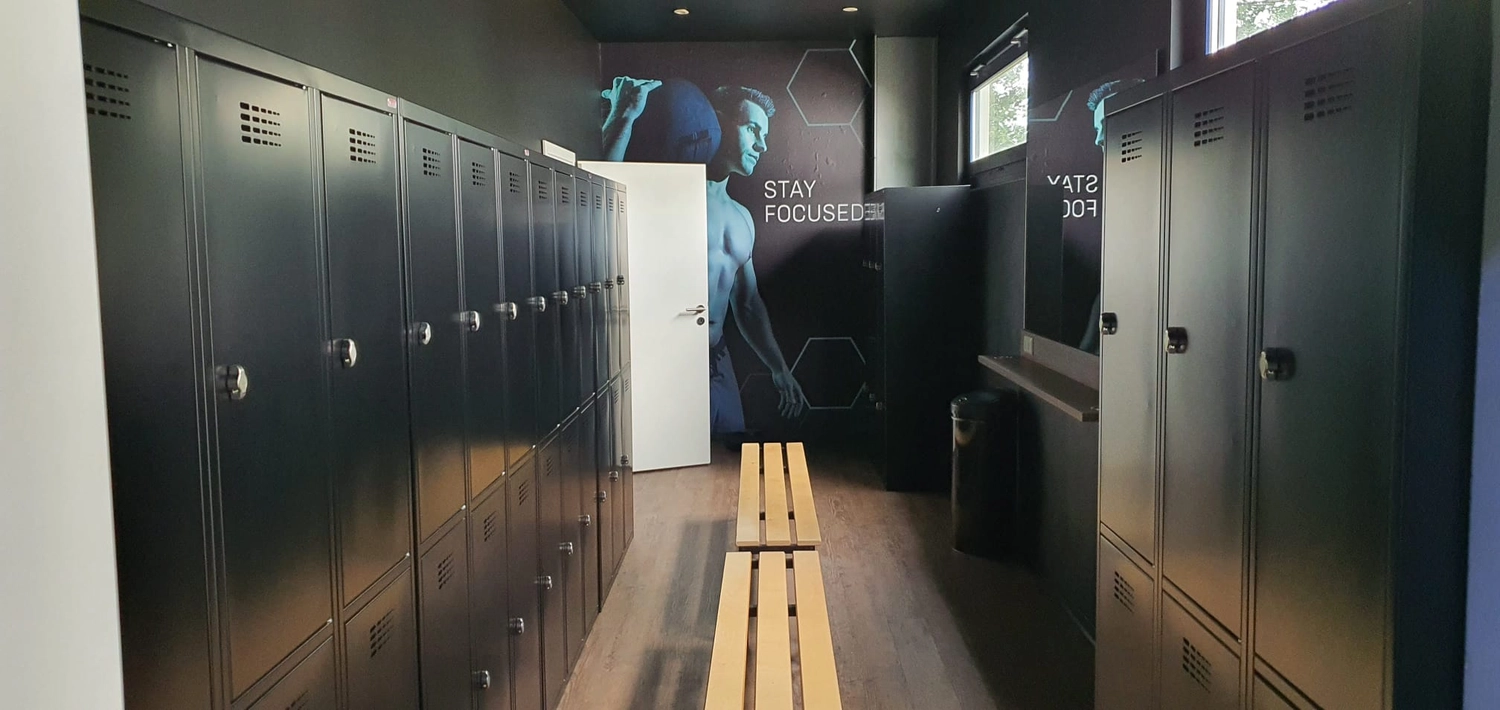 Revive Universal Gym UG – Fitnessstudio – Fitnessstudio