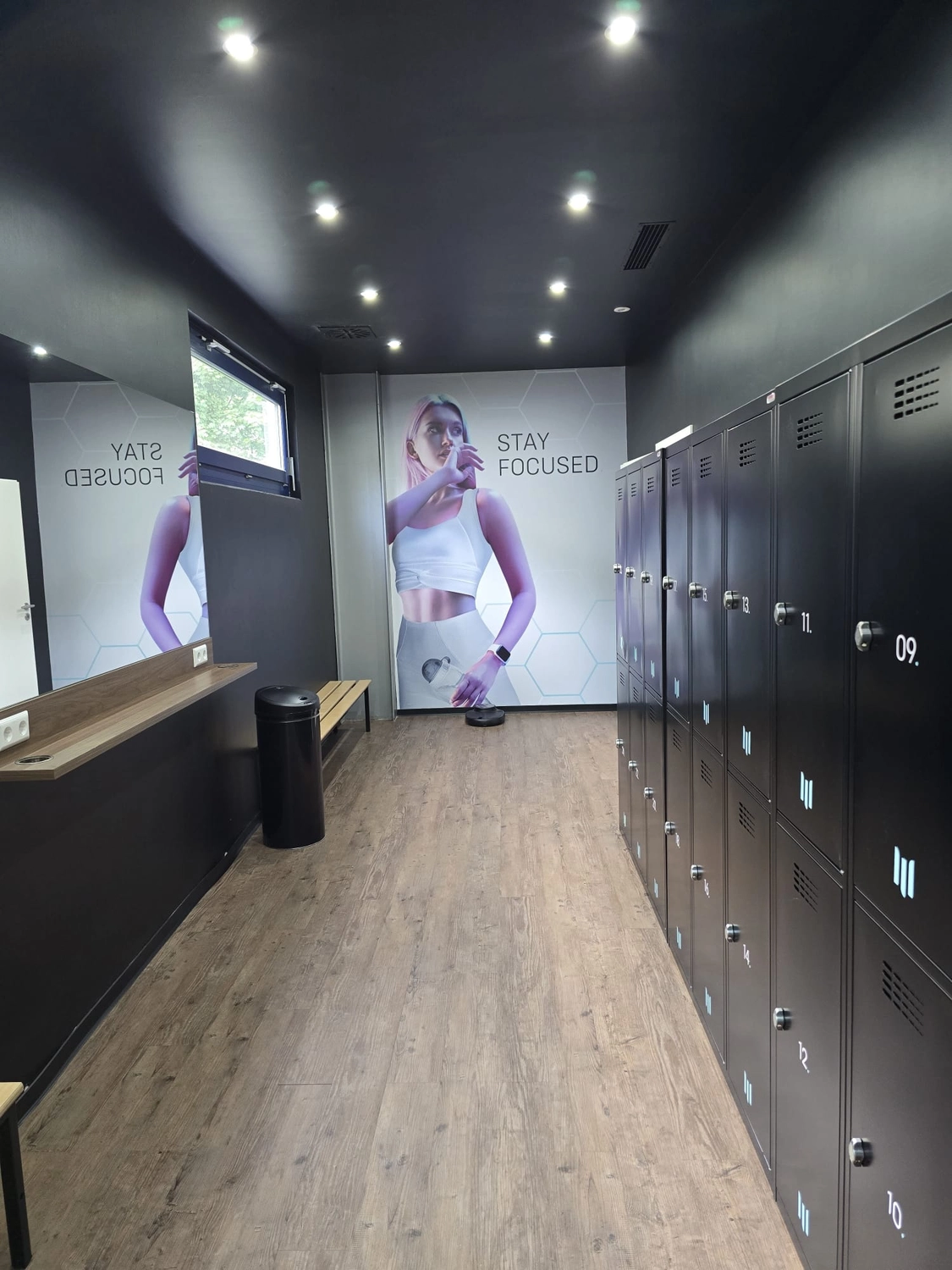 Revive Universal Gym UG – Fitnessstudio – Fitnessstudio